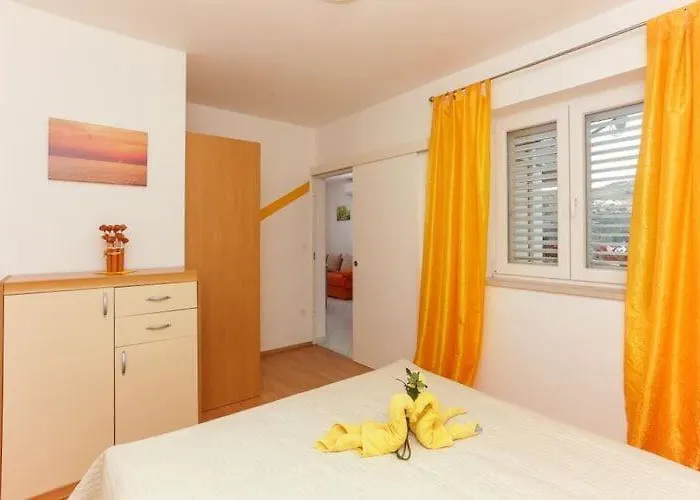 Pojko - One-bedroom With Terrace Yellow Apartmán Dubrovník