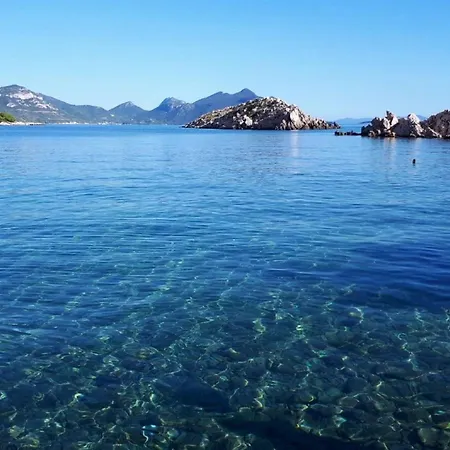 Appartement Pojko - One-bedroom With Terrace Yellow